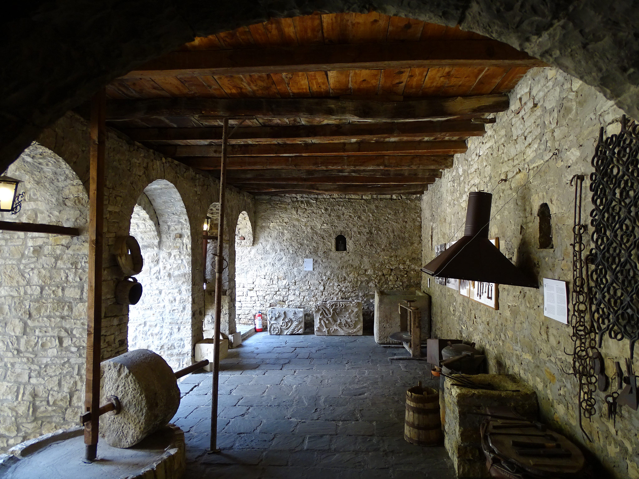 Berat (Photo license: CC BY 2.0)